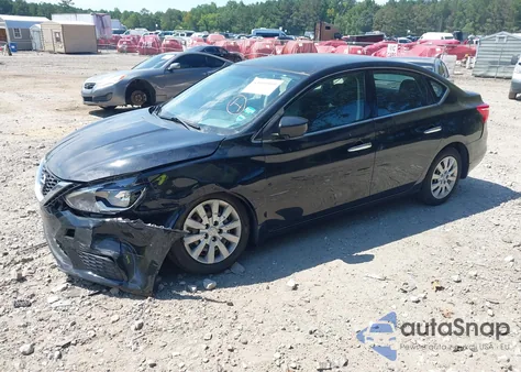 2017 Nissan Sentra S z USA, uszkodzony, nr VIN 3N1AB7AP4HY328576